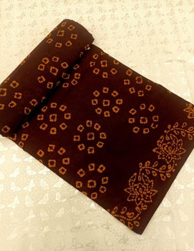 PL COTTON SAREES WITH WAX DOT PRINT DESIGNS