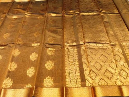 PL BIG BUTTA SAREE
