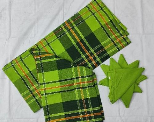 EXPORT TABLE CLOTH AND NAPKINS 150X200 40X40 CM
